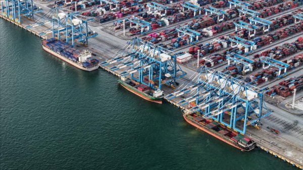 间群策略 年发运量破百万标箱！货运增速见证中国西部陆海新通道升级变迁